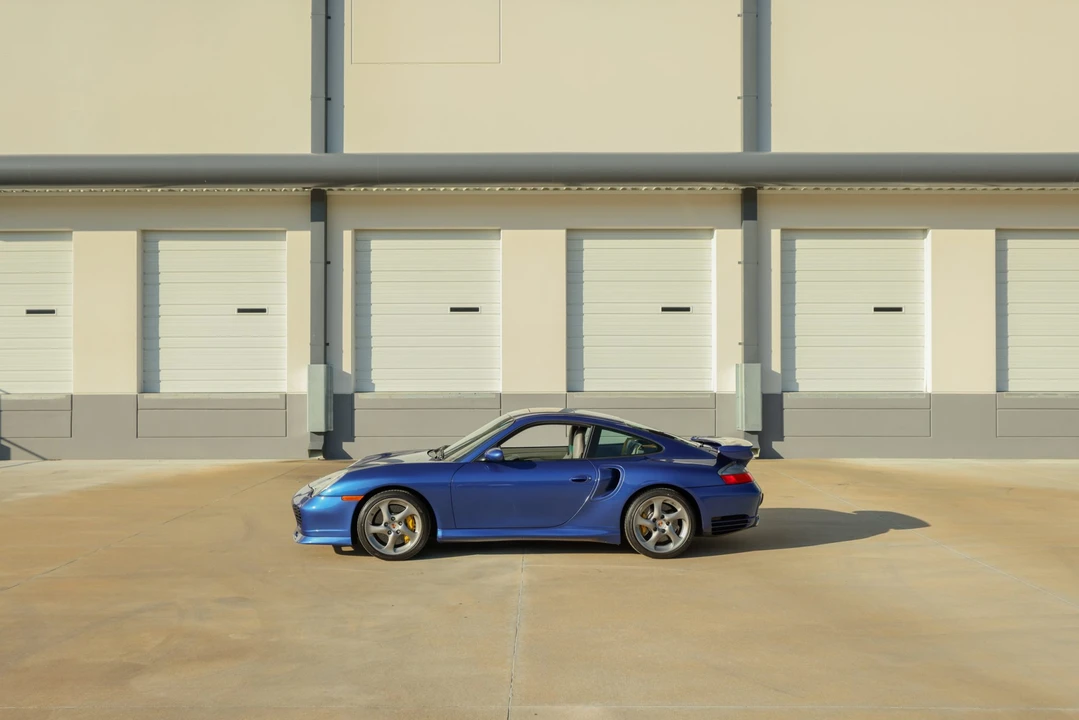2005 Porsche 996 Turbo - Image 27 of 31