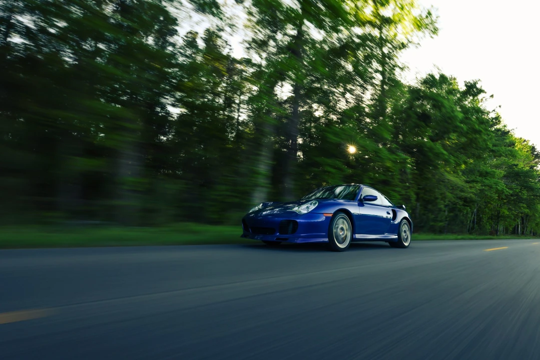 2005 Porsche 996 Turbo - Image 29 of 31