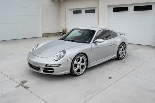 2005 Porsche 911 Carrera Coupe