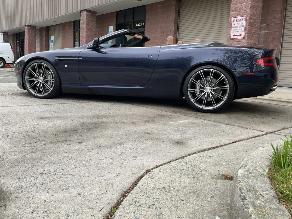 2006 Aston Martin DB9 - Image 17 of 31