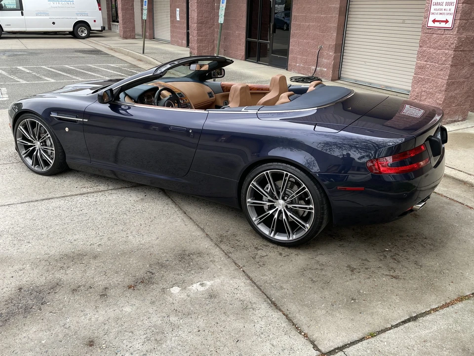 2006 Aston Martin DB9 - Image 16 of 31