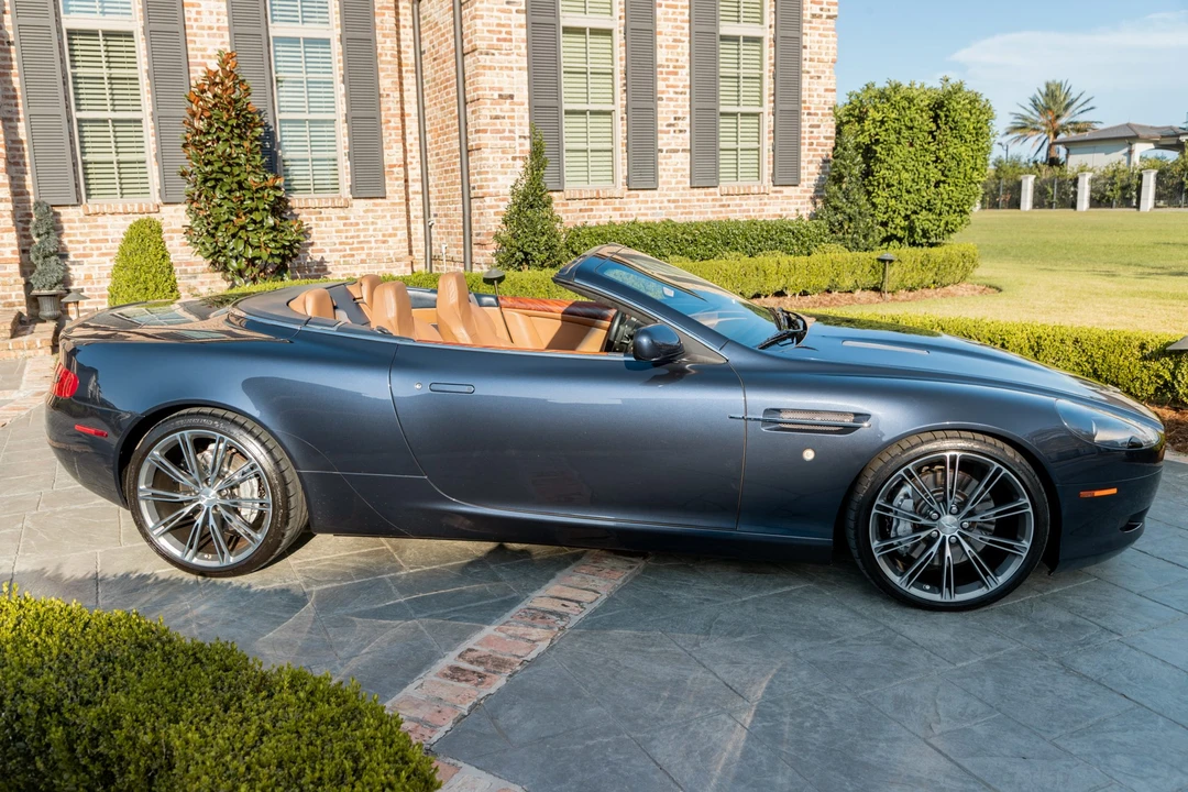 2006 Aston Martin DB9 - Image 16 of 31