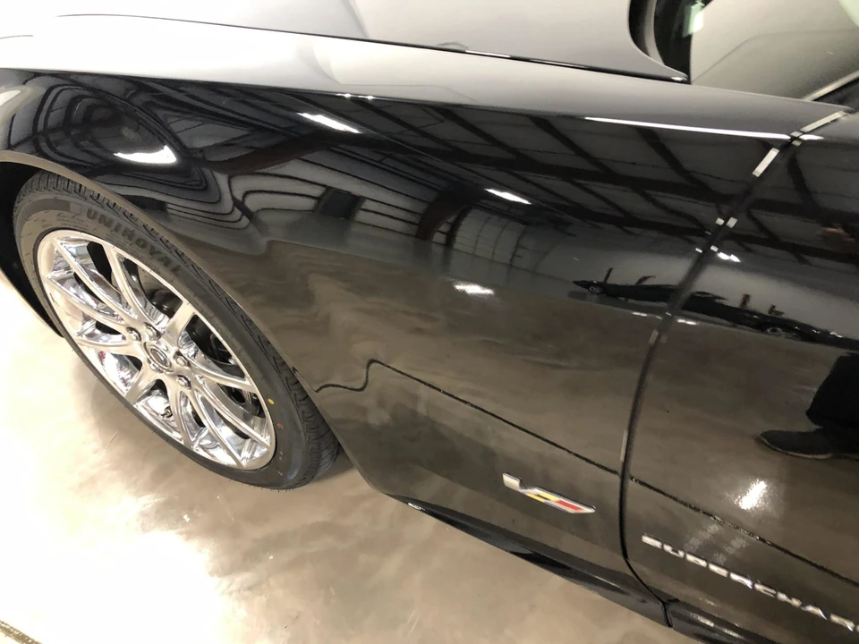 2006 Cadillac XLR-V - Image 28 of 31