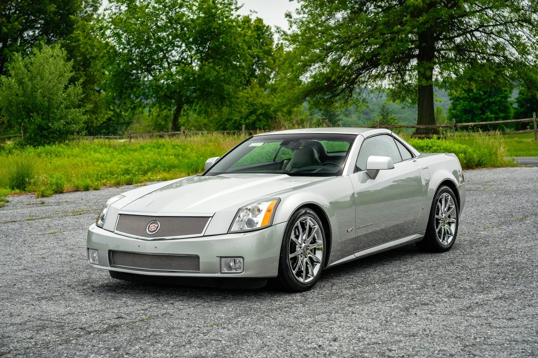 2006 Cadillac XLR-V - Image 7 of 31