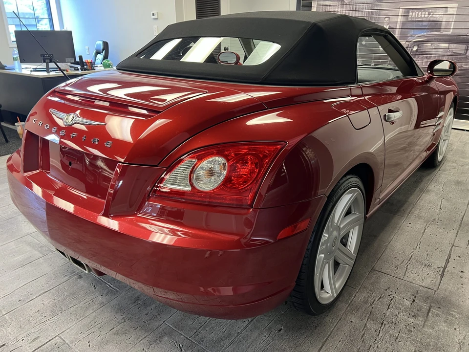 2006 Chrysler Crossfire - Image 20 of 31