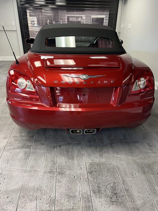 2006 Chrysler Crossfire - Image 11 of 31
