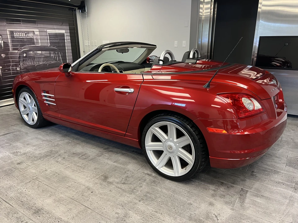 2006 Chrysler Crossfire - Image 5 of 31