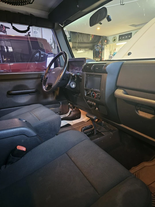 2006 Jeep TJ Wrangler - Image 26 of 31