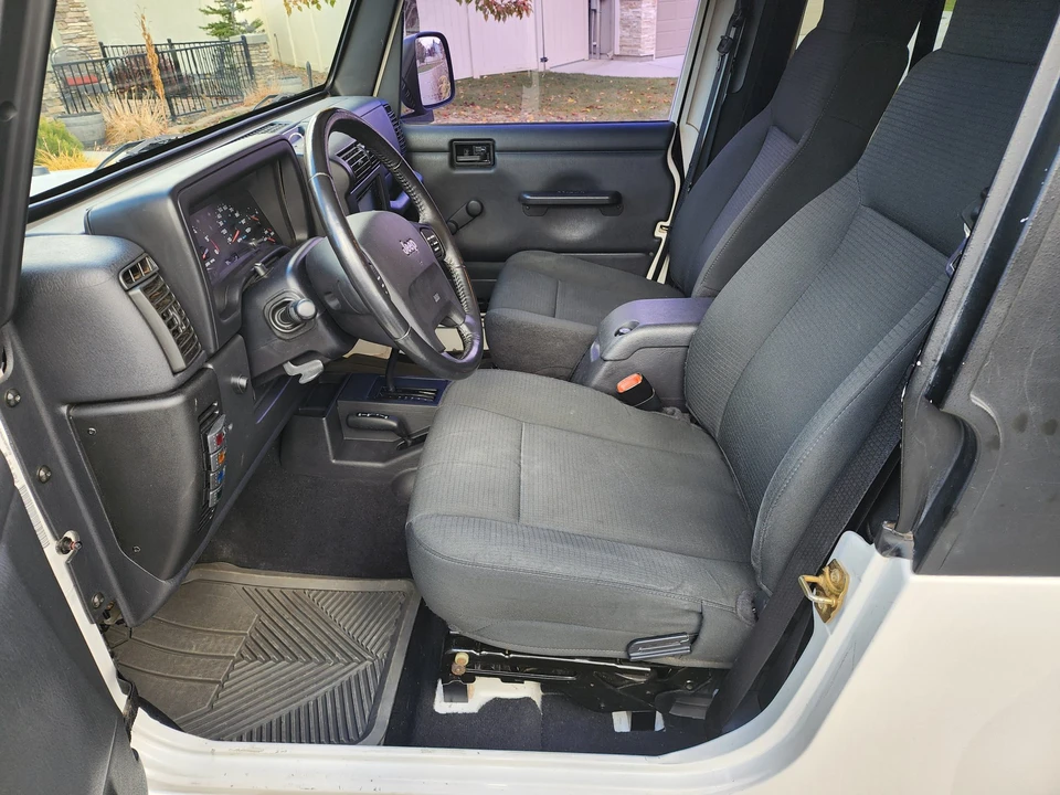 2006 Jeep TJ Wrangler - Image 24 of 31