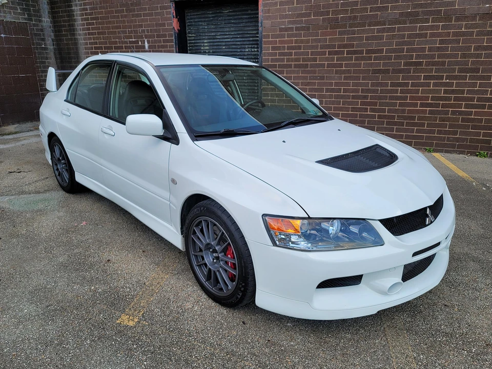 2006 Mitsubishi Lancer Evolution IX 8th Gen - Image 19 of 31
