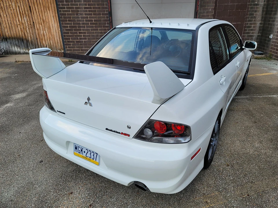 2006 Mitsubishi Lancer Evolution IX 8th Gen - Image 13 of 31