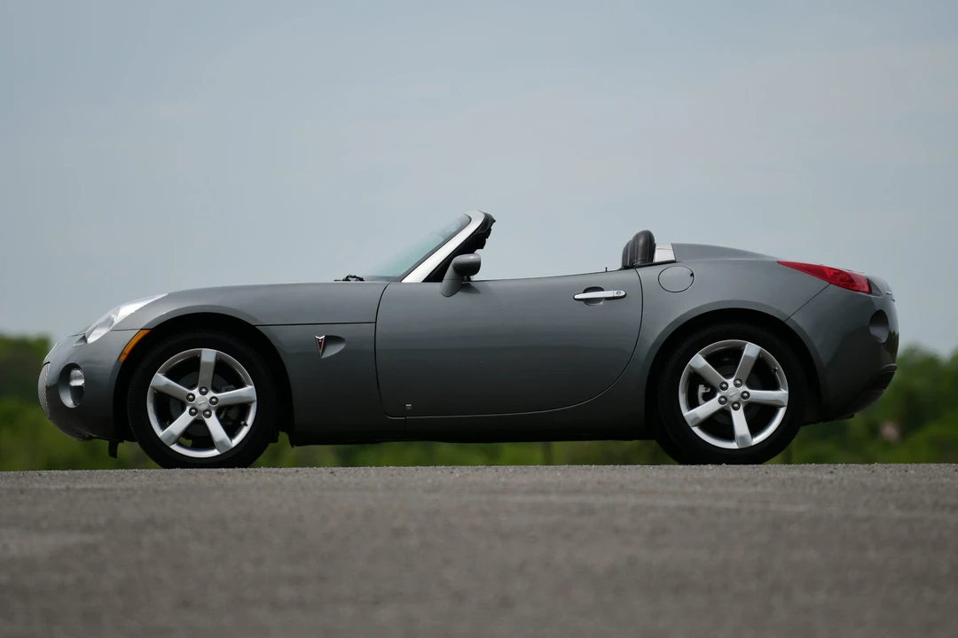 2006 Pontiac Solstice - Image 28 of 31