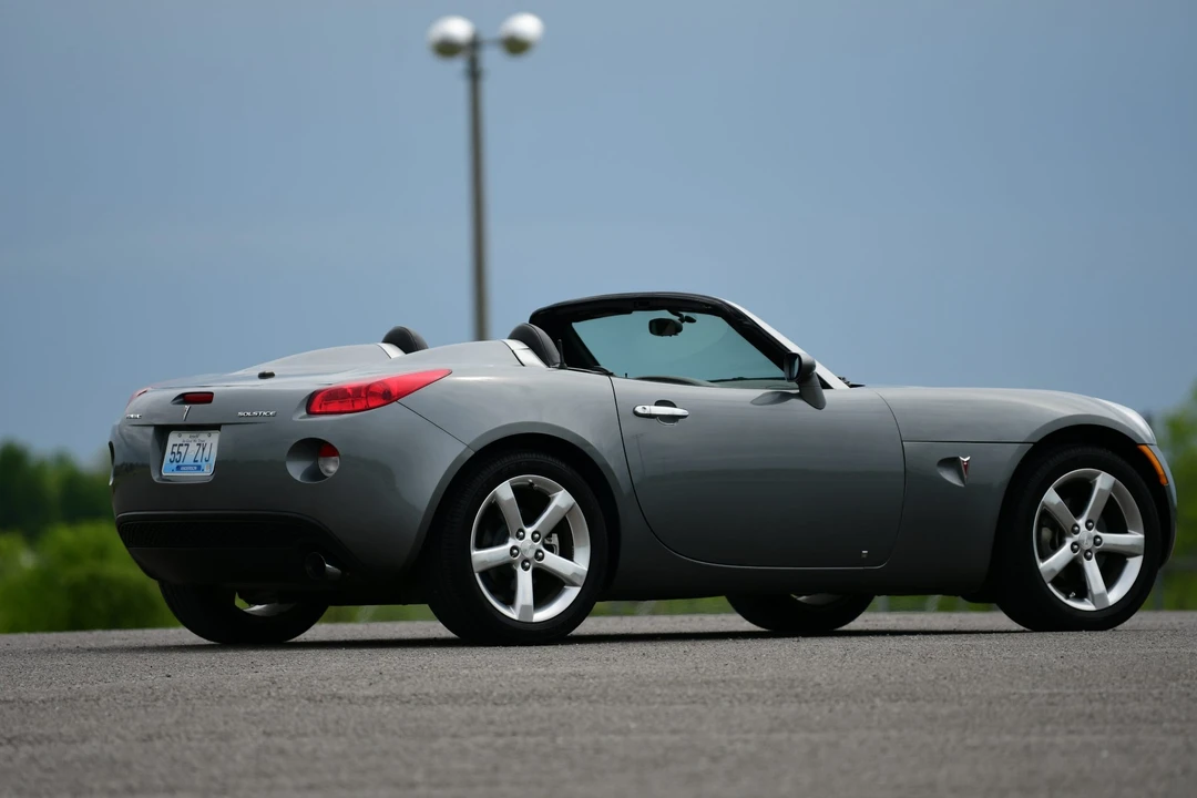 2006 Pontiac Solstice - Image 14 of 31