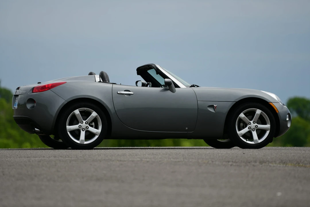 2006 Pontiac Solstice - Image 12 of 31
