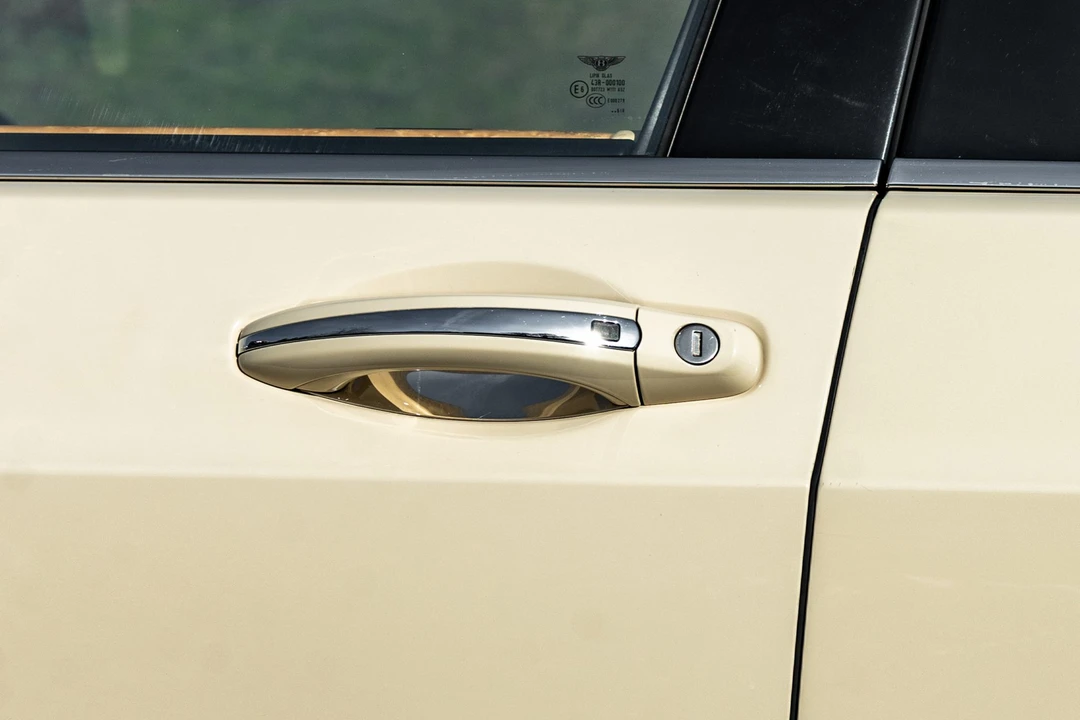 2007 Bentley Continental Flying Spur - Image 17 of 31