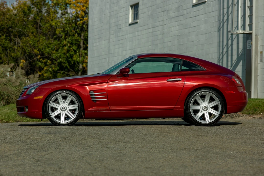2007 Chrysler Crossfire - Image 13 of 31