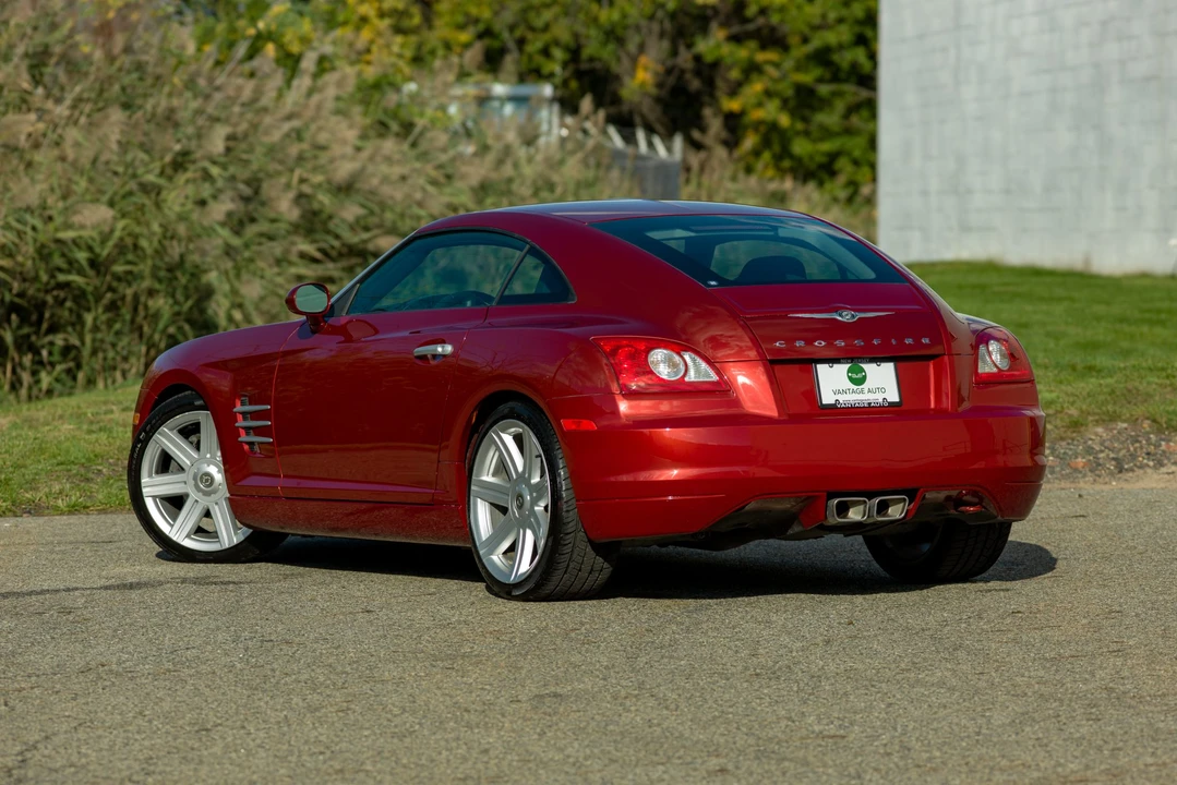 2007 Chrysler Crossfire - Image 18 of 31