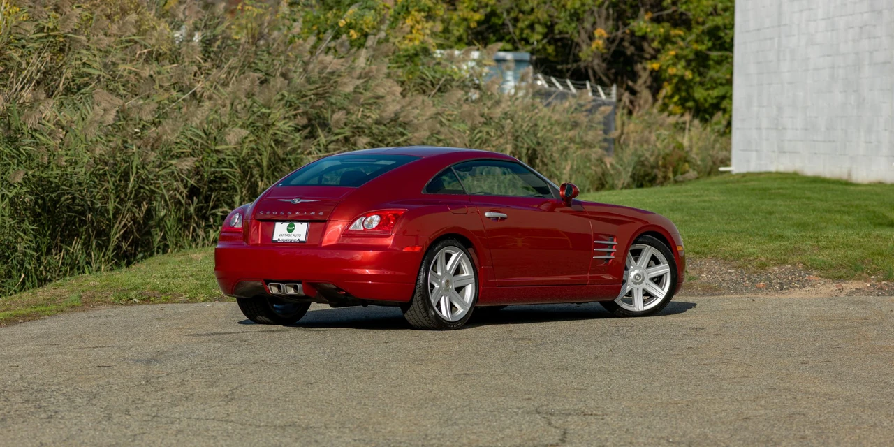 2007 Chrysler Crossfire - Image 27 of 31
