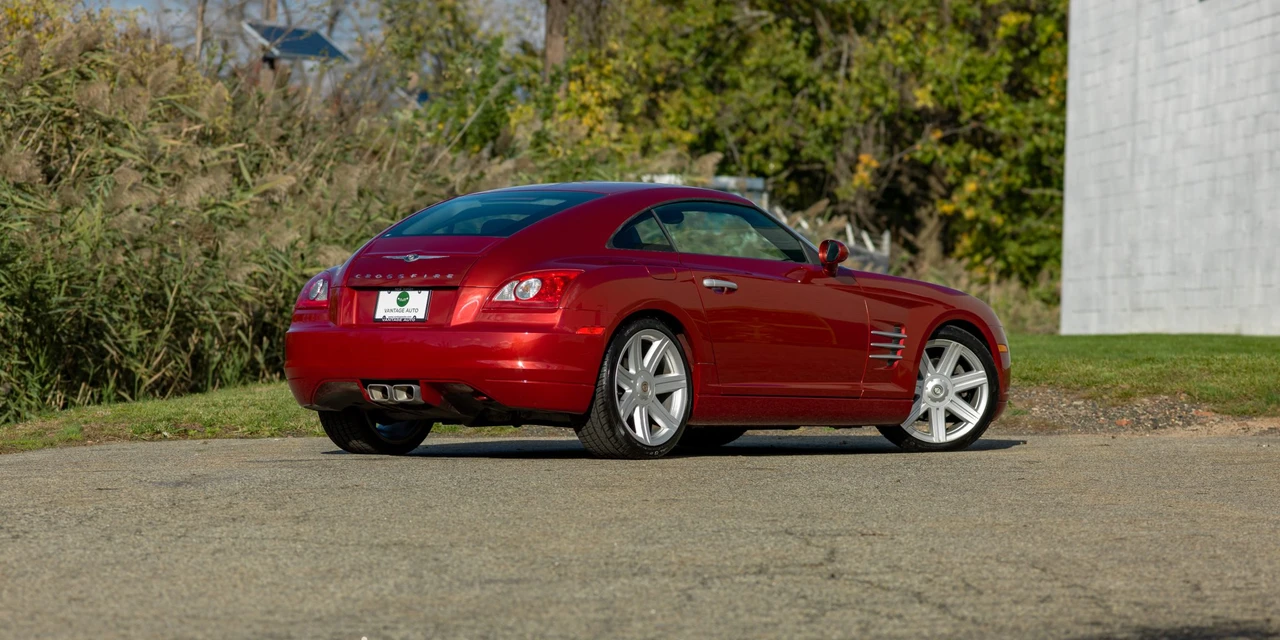 2007 Chrysler Crossfire - Image 28 of 31