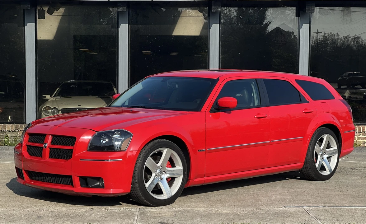2007 Dodge Magnum SRT8 2nd Gen - Image 4 of 31