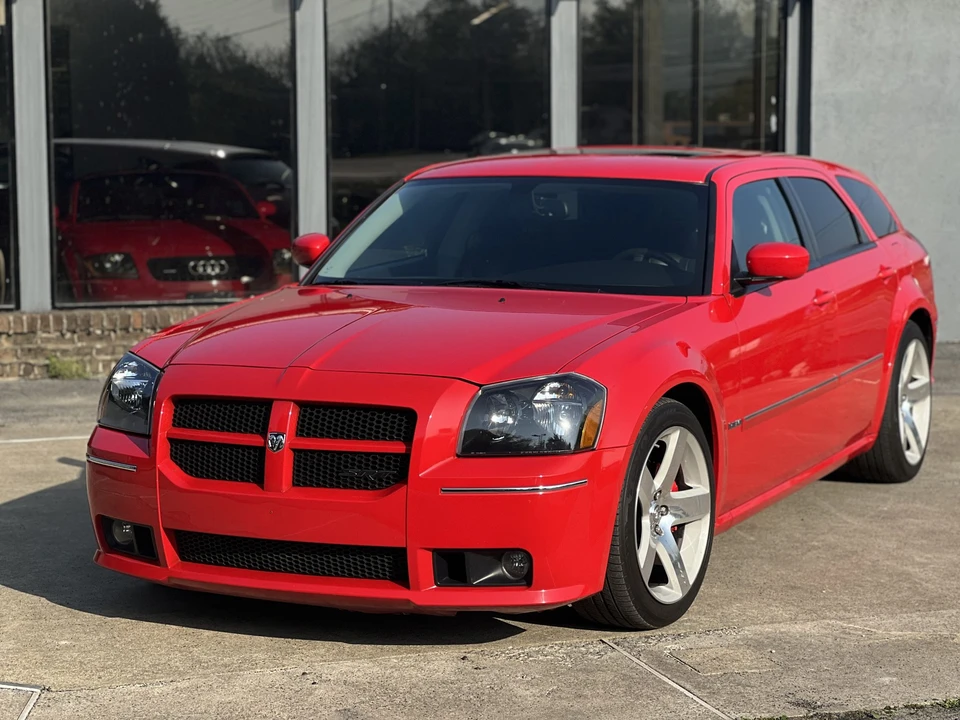 2007 Dodge Magnum SRT8 2nd Gen - Image 6 of 31