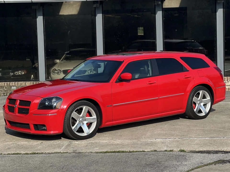 2007 Dodge Magnum SRT8 2nd Gen - Image 3 of 31