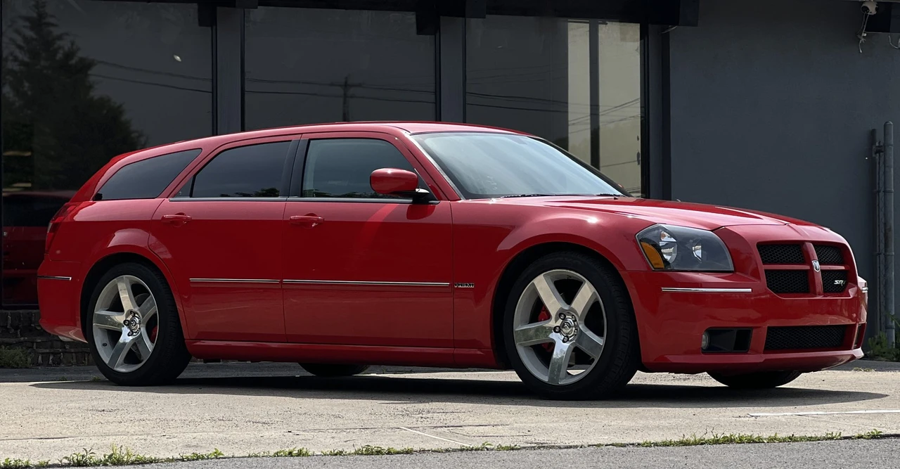 2007 Dodge Magnum SRT8 2nd Gen - Image 17 of 31