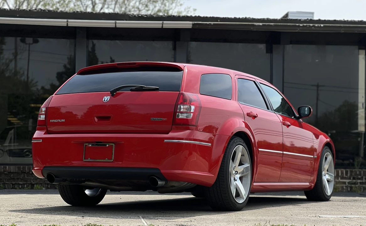 2007 Dodge Magnum SRT8 2nd Gen - Image 22 of 31