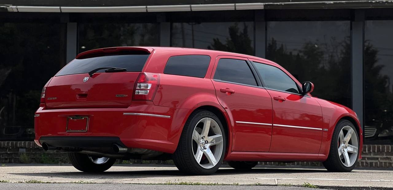 2007 Dodge Magnum SRT8 2nd Gen - Image 21 of 31