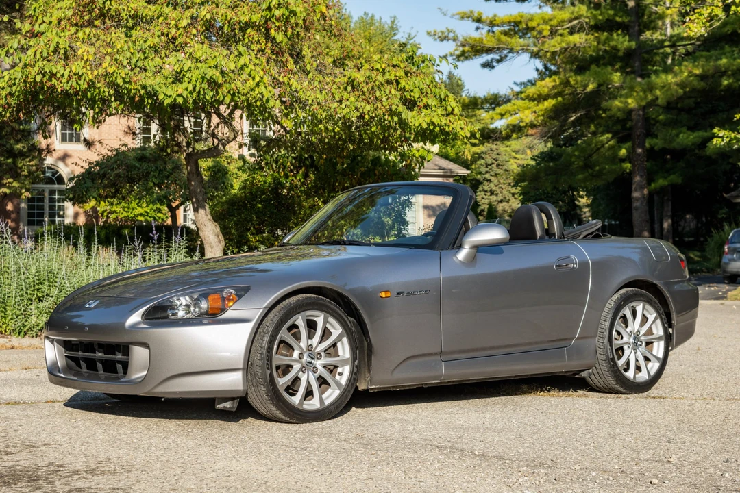 2007 Honda AP2 S2000 - Image 2 of 31
