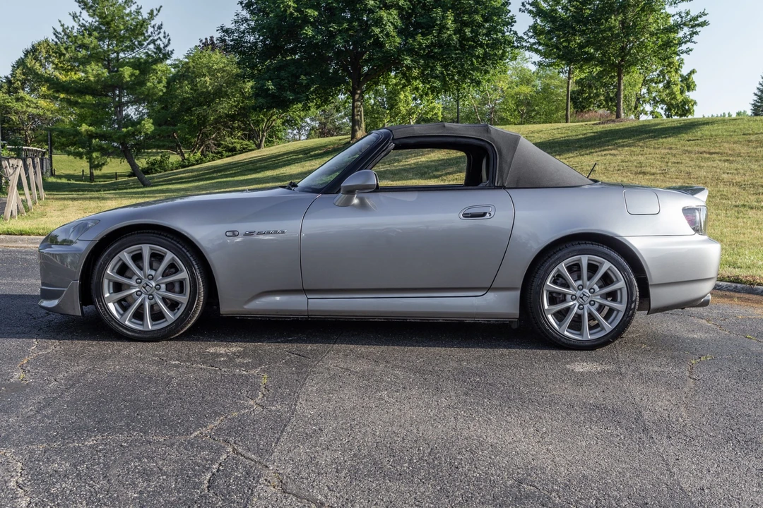 2007 Honda AP2 S2000 - Image 3 of 31