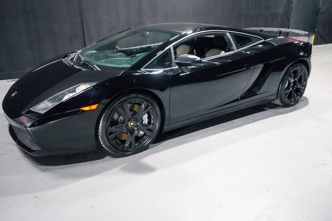 2007 Lamborghini Gallardo - Image 2 of 31