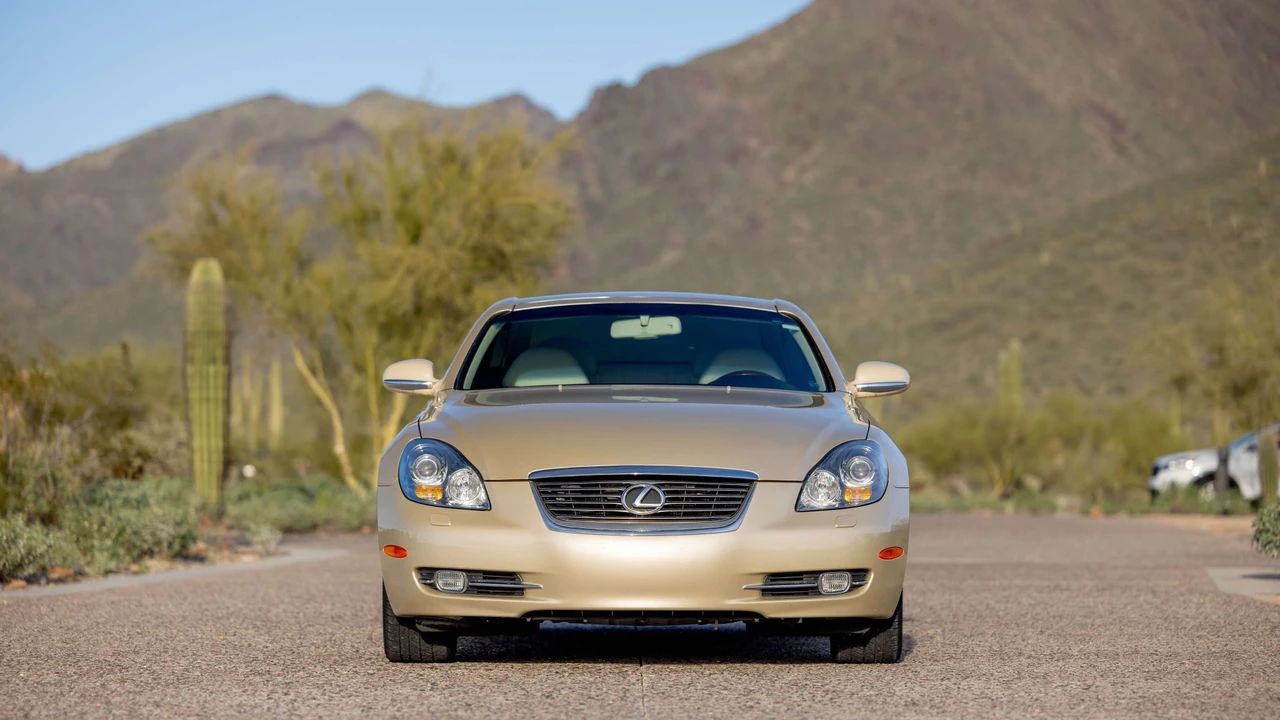 2007 Lexus SC430 - Image 30 of 31