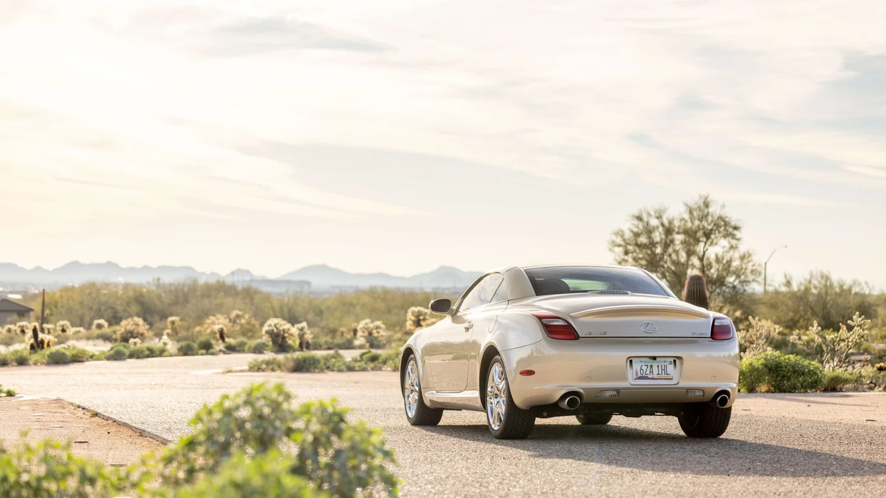 2007 Lexus SC430 - Image 20 of 31