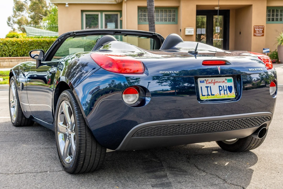 2007 Pontiac Solstice - Image 3 of 31