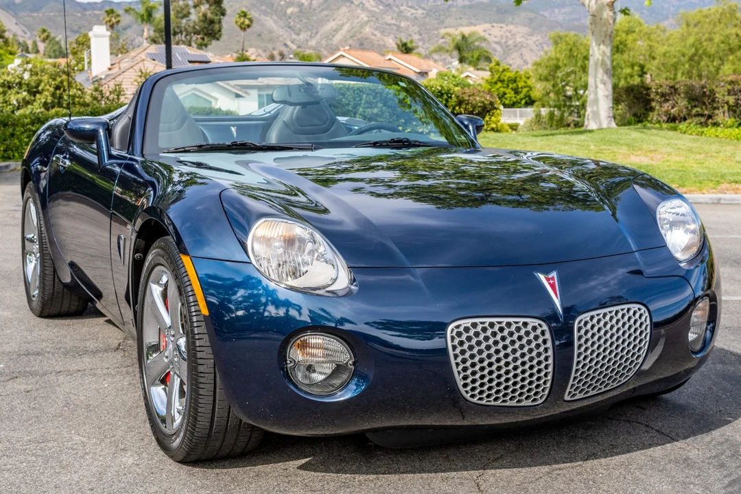 2007 Pontiac Solstice - Image 10 of 31