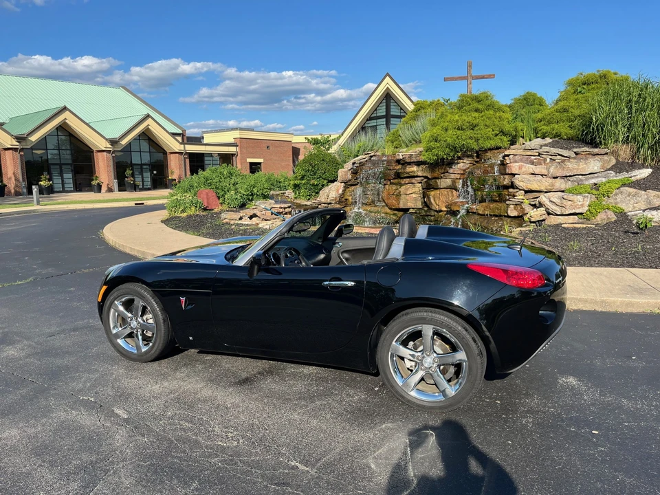 2007 Pontiac Solstice - Image 4 of 31