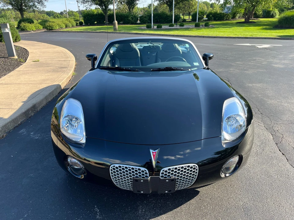 2007 Pontiac Solstice - Image 11 of 31