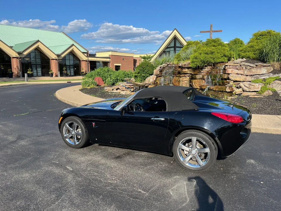 2007 Pontiac Solstice - Image 15 of 31