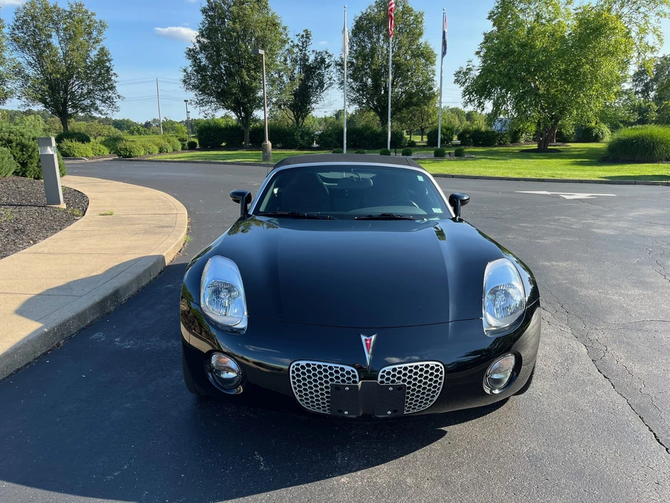 2007 Pontiac Solstice - Image 12 of 31