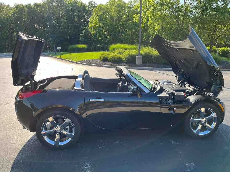 2007 Pontiac Solstice - Image 17 of 31