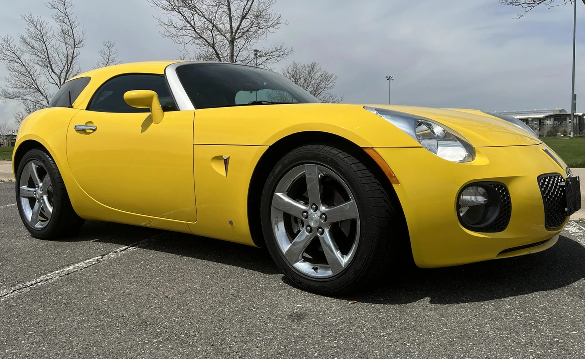 2007 Pontiac Solstice GXP - Image 14 of 31