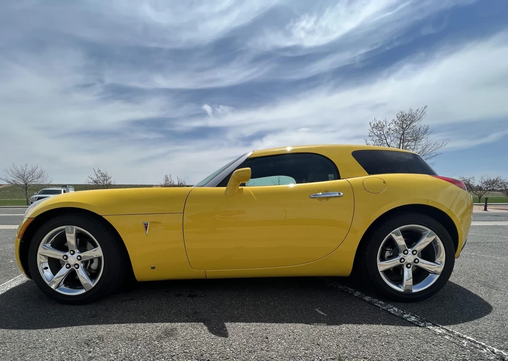 2007 Pontiac Solstice GXP - Image 8 of 31