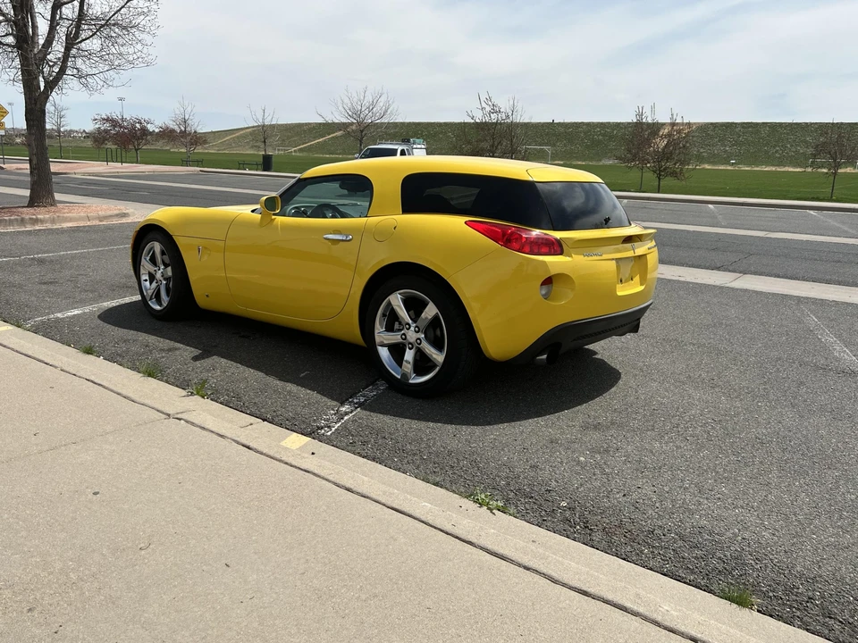2007 Pontiac Solstice GXP - Image 9 of 31