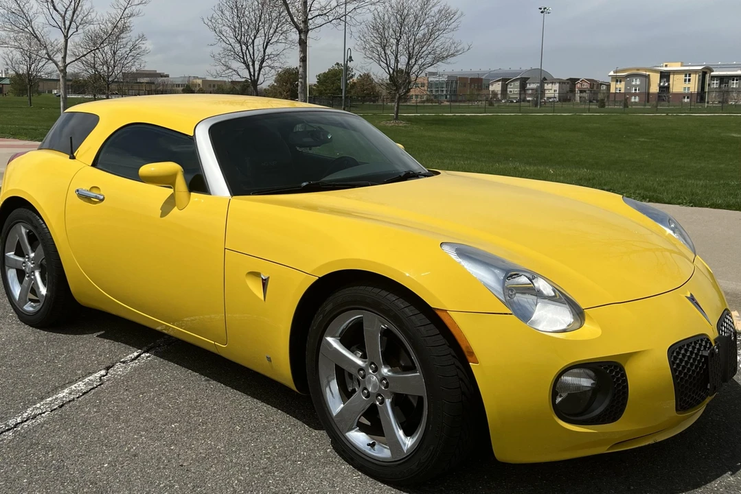 2007 Pontiac Solstice GXP - Image 15 of 31