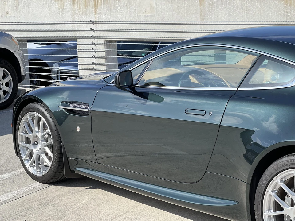 2008 Aston Martin V8 Vantage (2006-2017) - Image 17 of 31