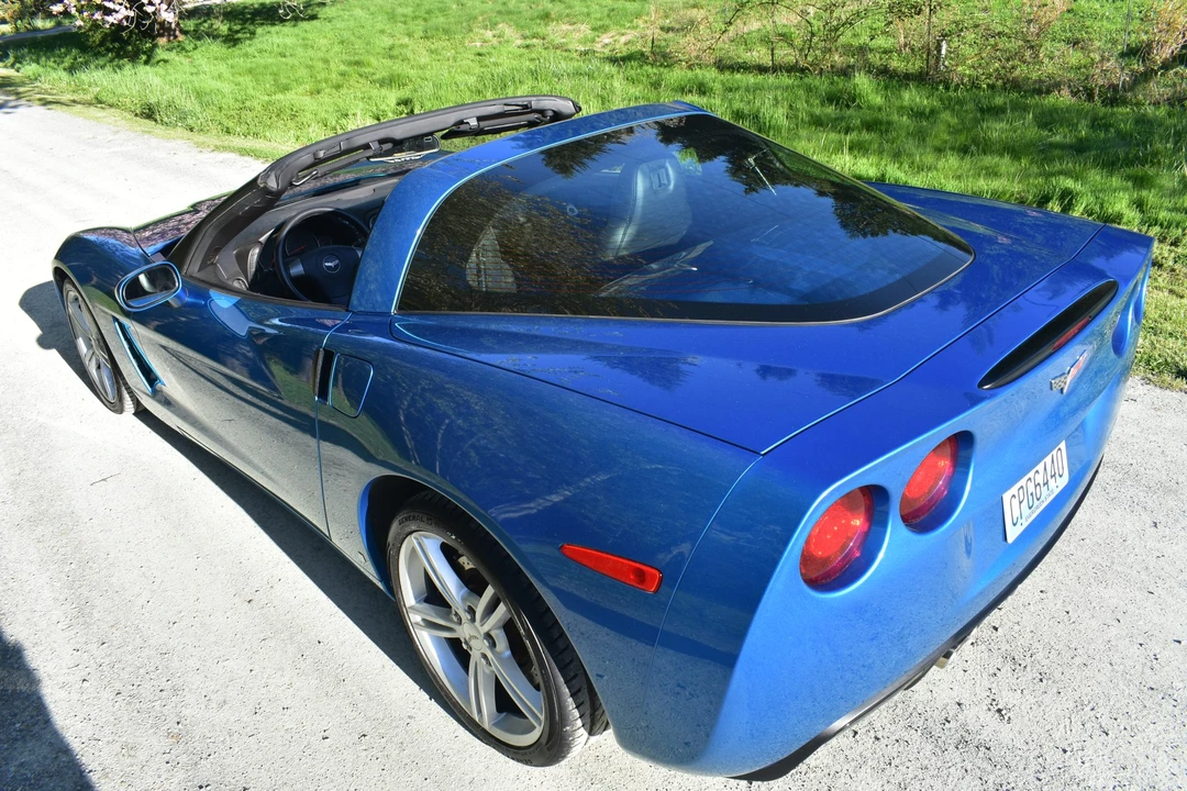 2008 Chevrolet Corvette C6 - Image 19 of 31