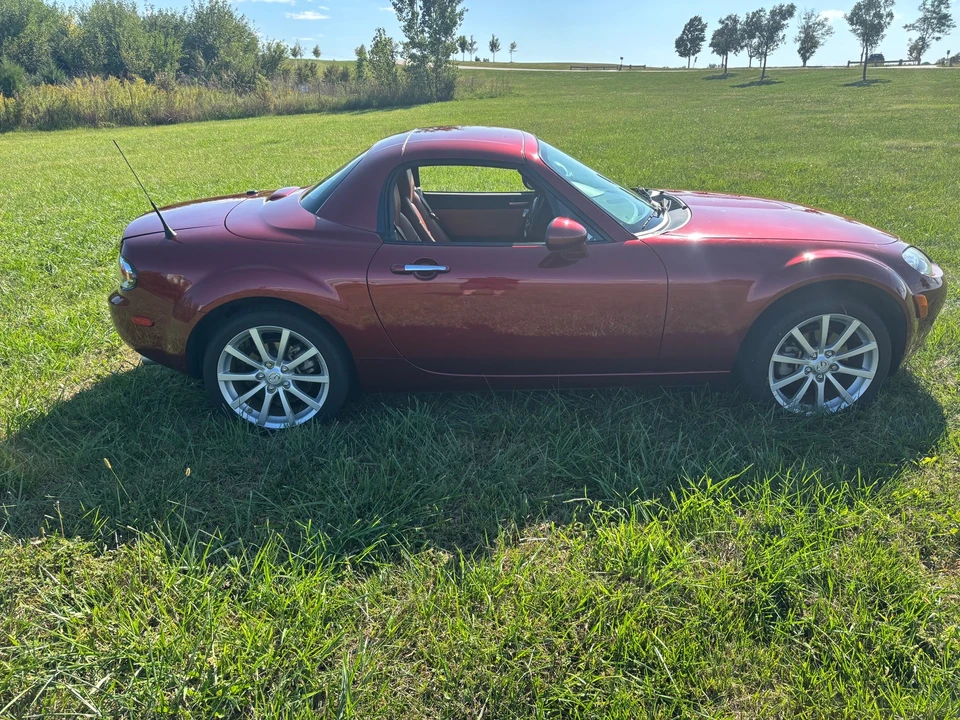 2008 Mazda NC MX-5 Miata - Image 8 of 31