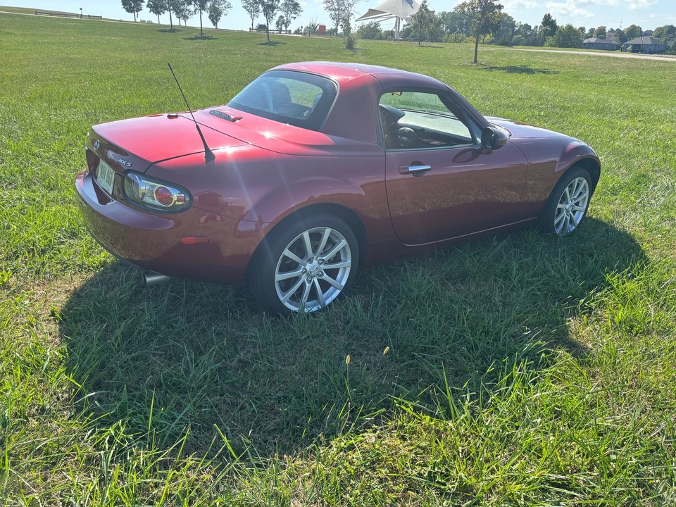 2008 Mazda NC MX-5 Miata - Image 7 of 31