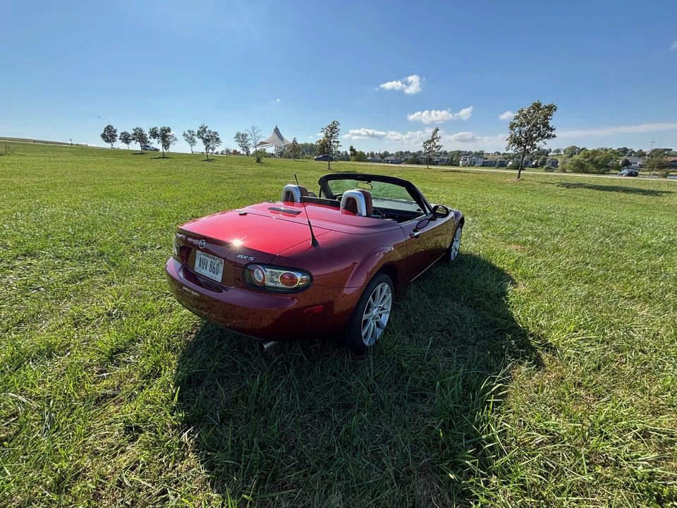 2008 Mazda NC MX-5 Miata - Image 17 of 31